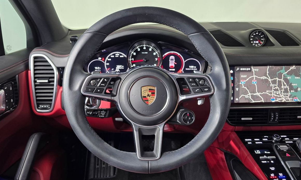 Porsche Cayenne 2023