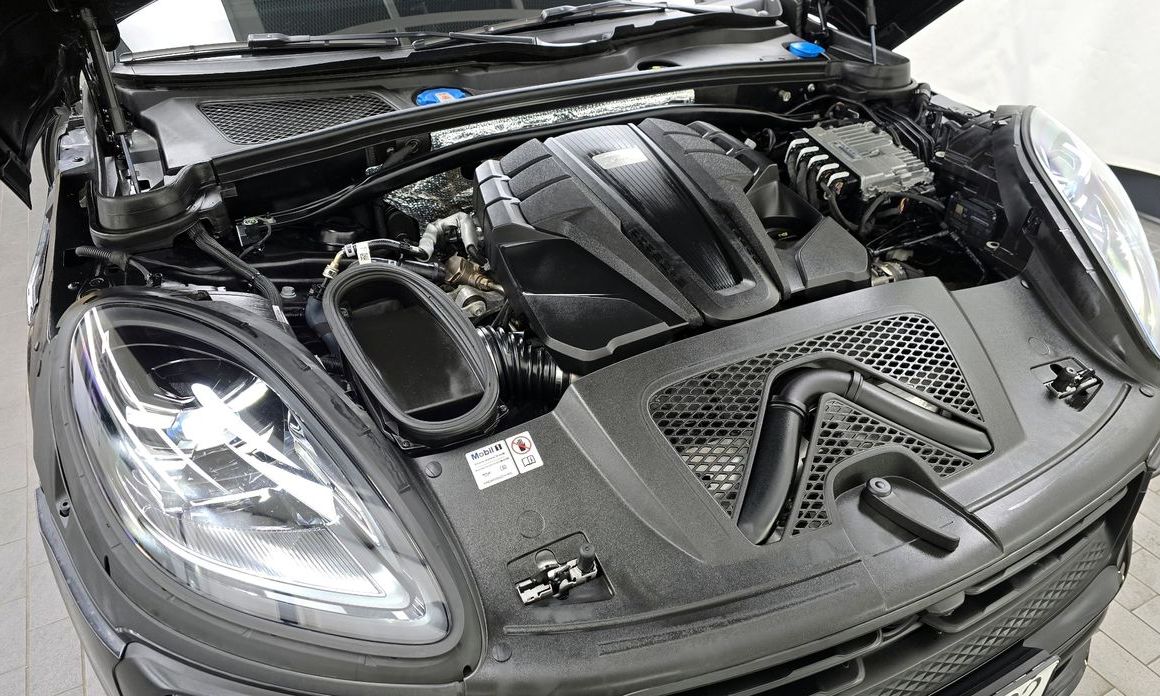 Porsche Macan 2023