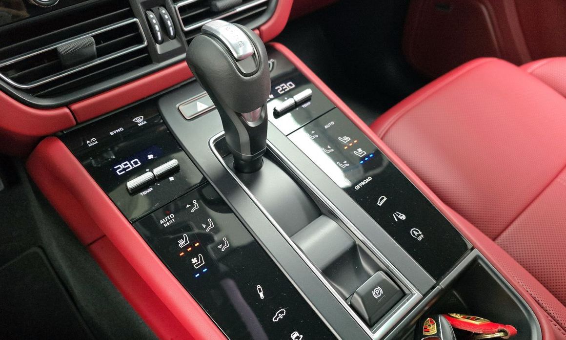 Porsche Macan 2023