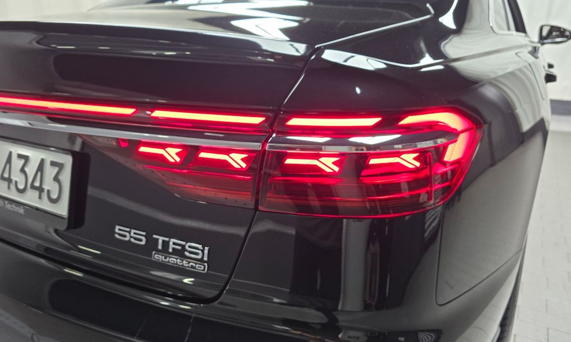 Audi A8 2023