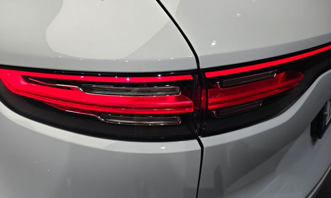 Porsche Cayenne 2023