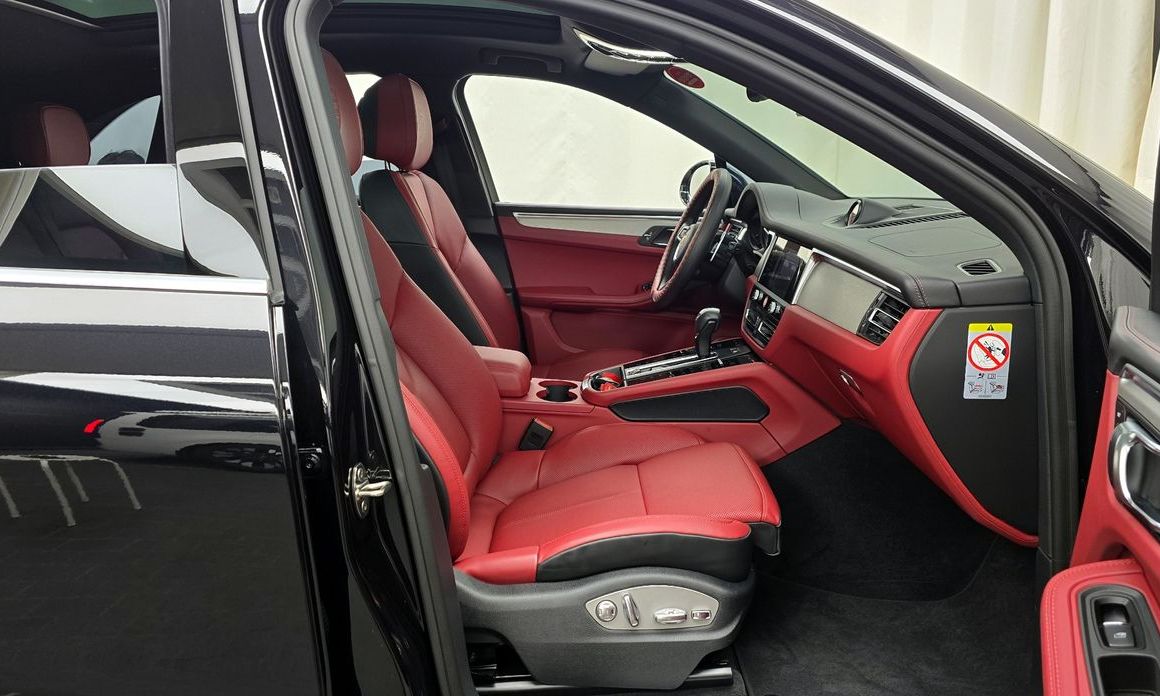 Porsche Macan 2023