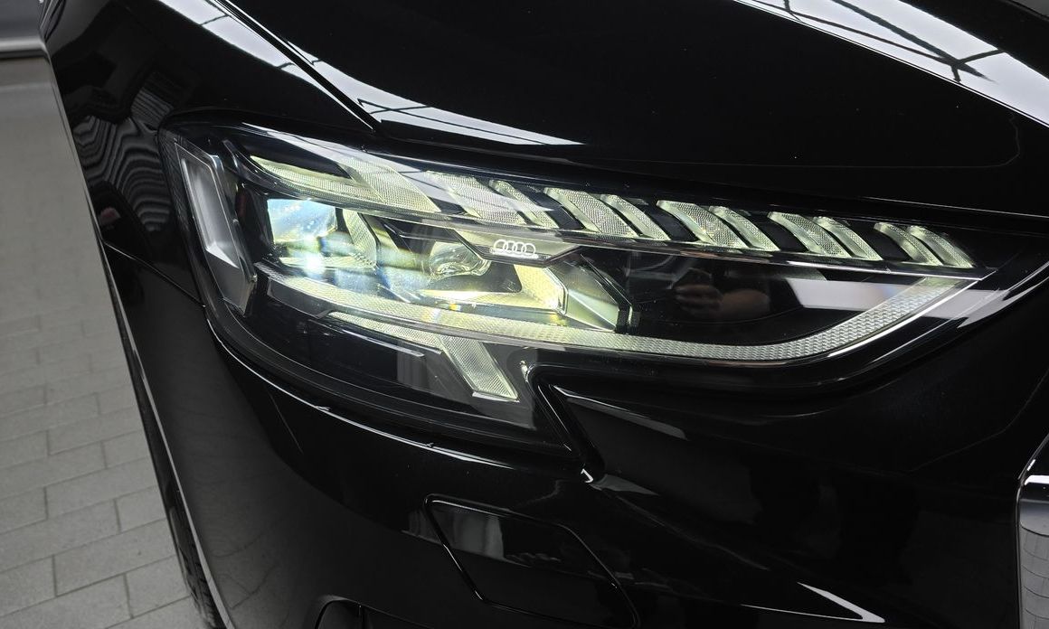 Audi A8 2023