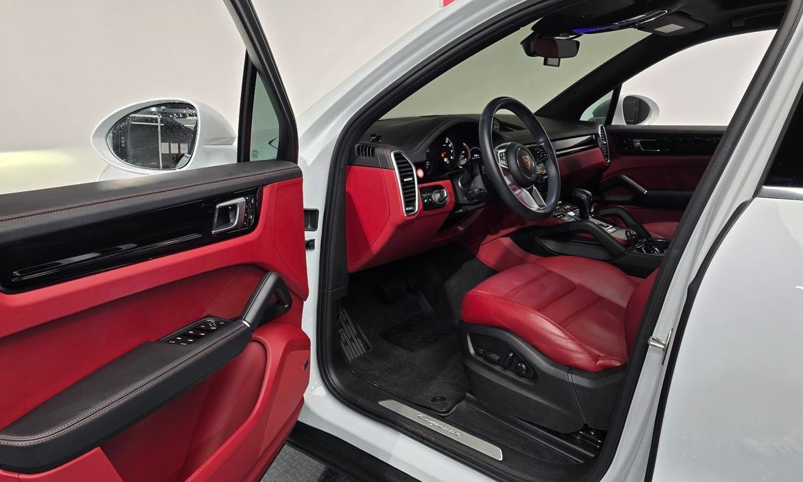 Porsche Cayenne 2023