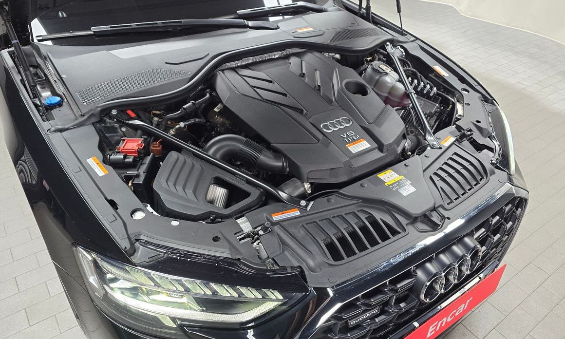 Audi A8 2023