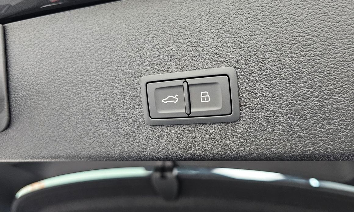 Audi SQ8 e-tron 2024