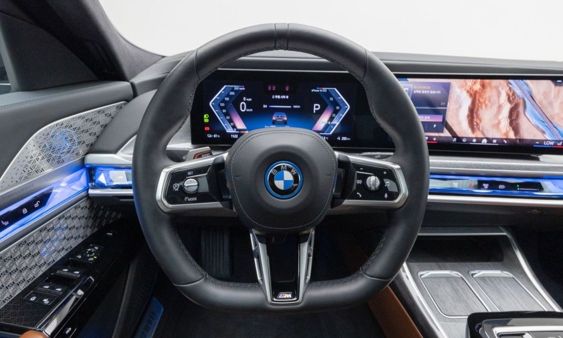 BMW i7 2025