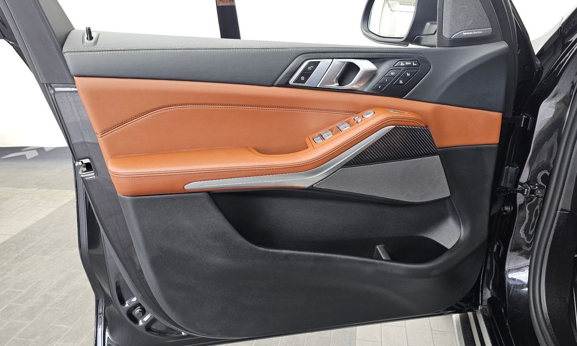 BMW X7 2025