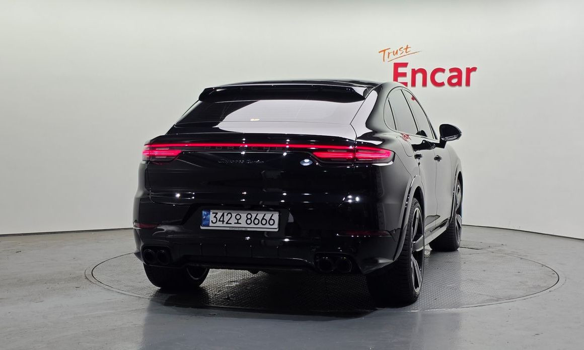 Porsche Cayenne 2022