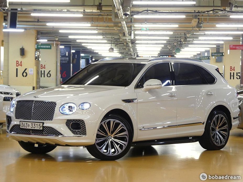 Bentley Bentayga 2022