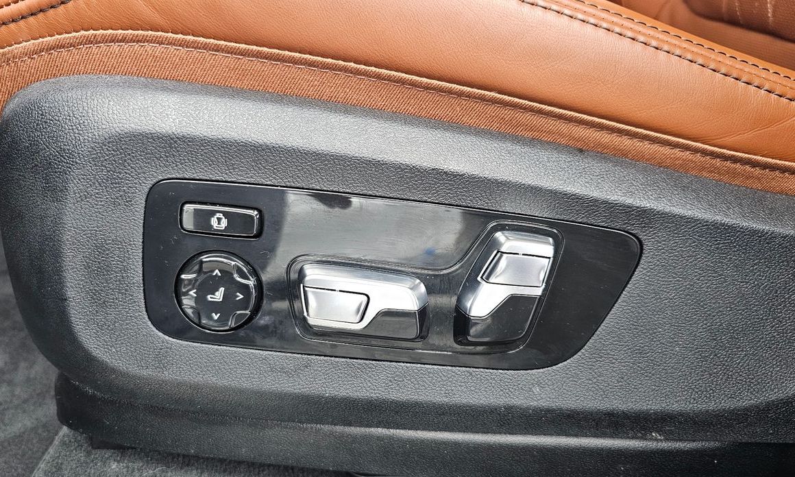 BMW X7 2025