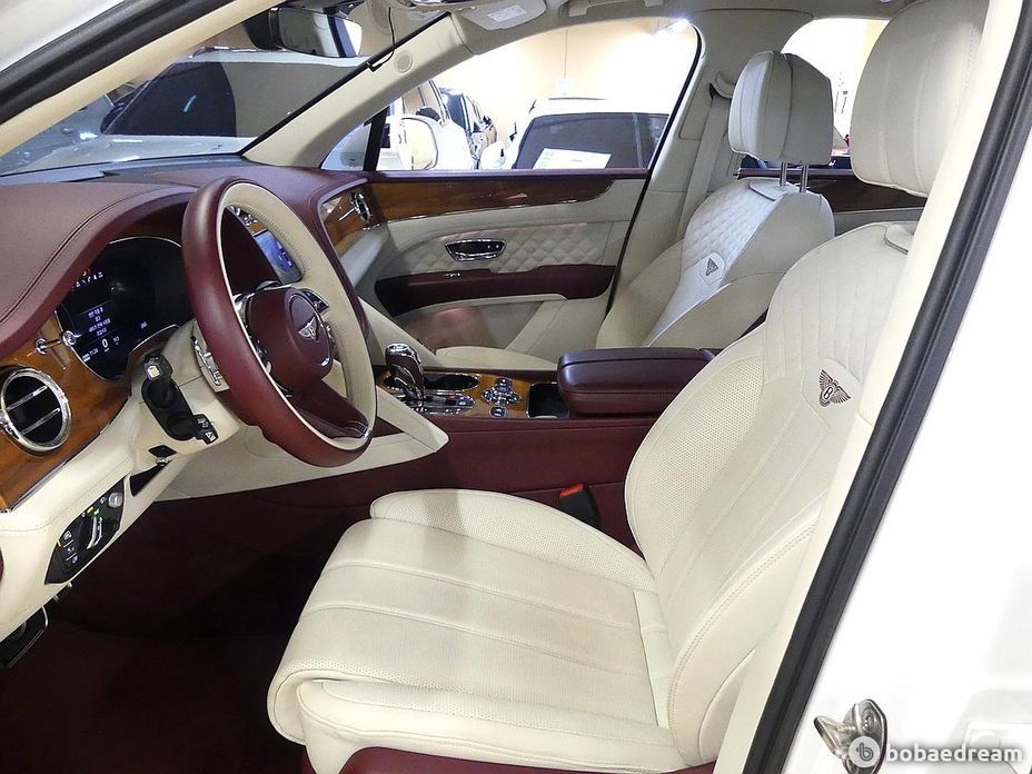 Bentley Bentayga 2022