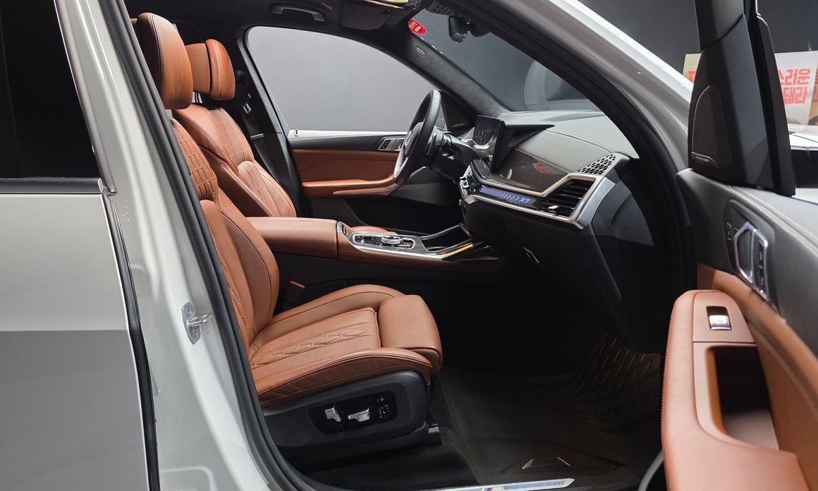 BMW X7 2025