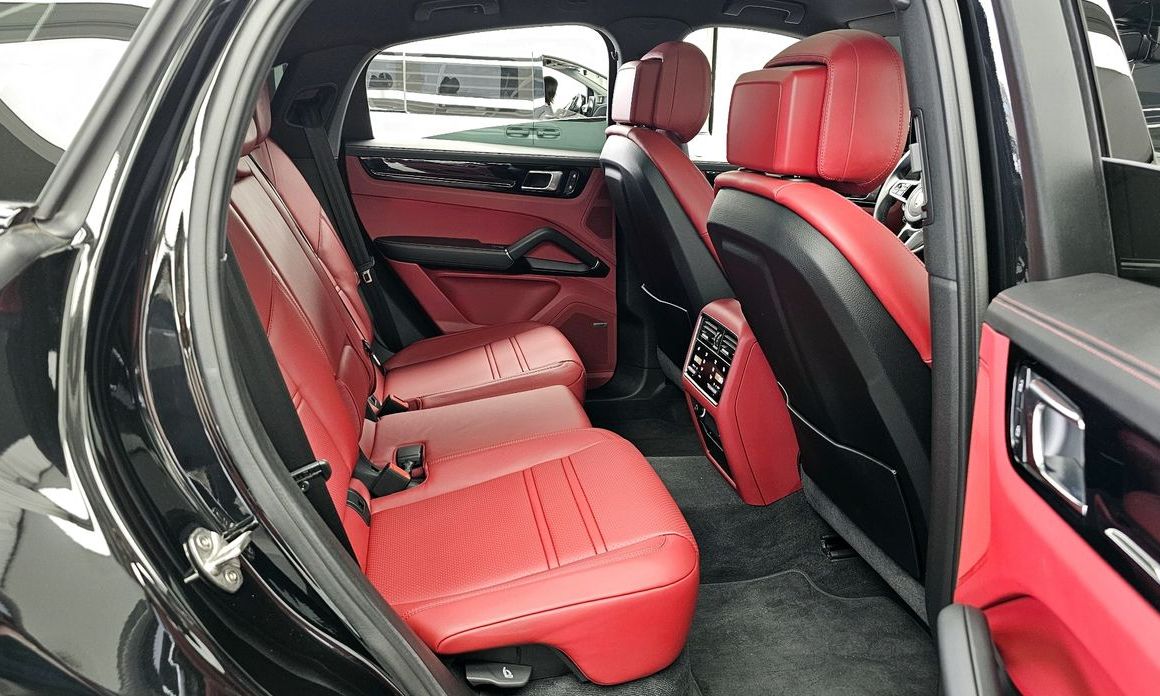 Porsche Cayenne 2023