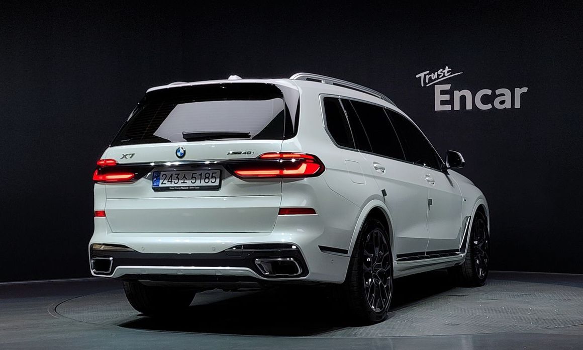 BMW X7 2024