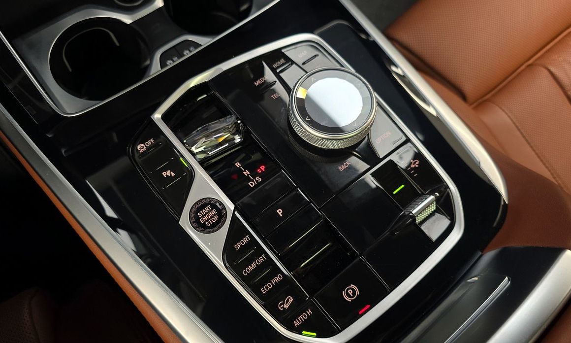 BMW X7 2024