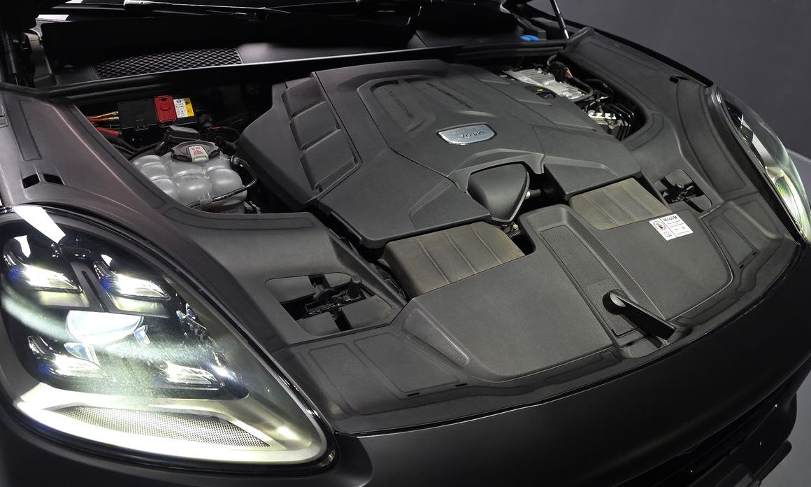 Porsche Cayenne 2023