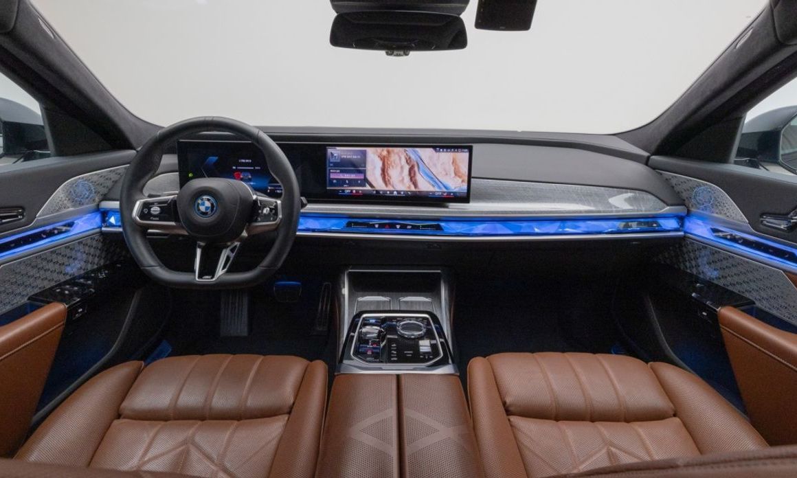 BMW i7 2025