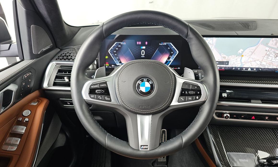 BMW X7 2025