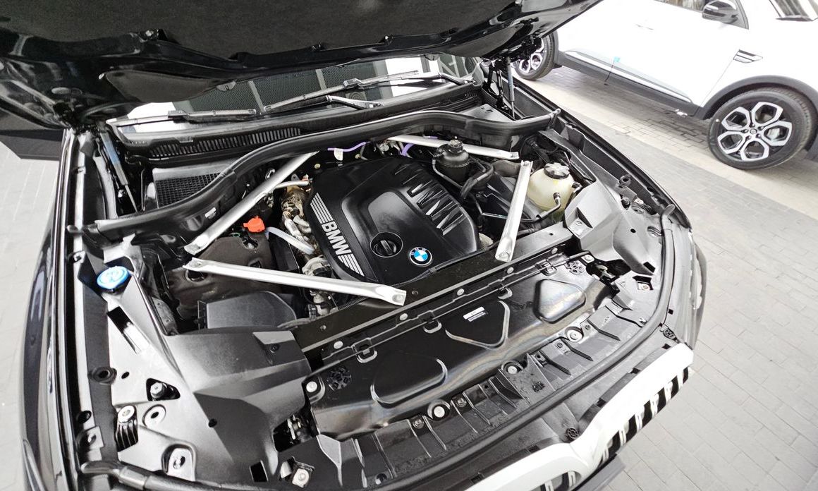 BMW X7 2025