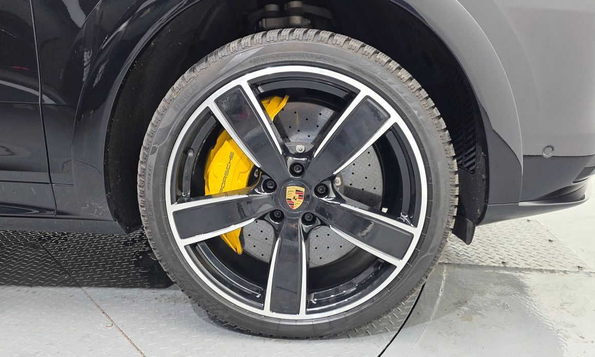 Porsche Cayenne 2022