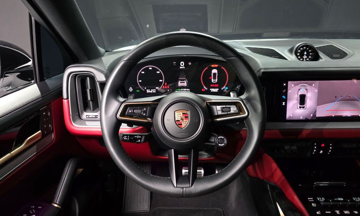 Porsche Cayenne 2025
