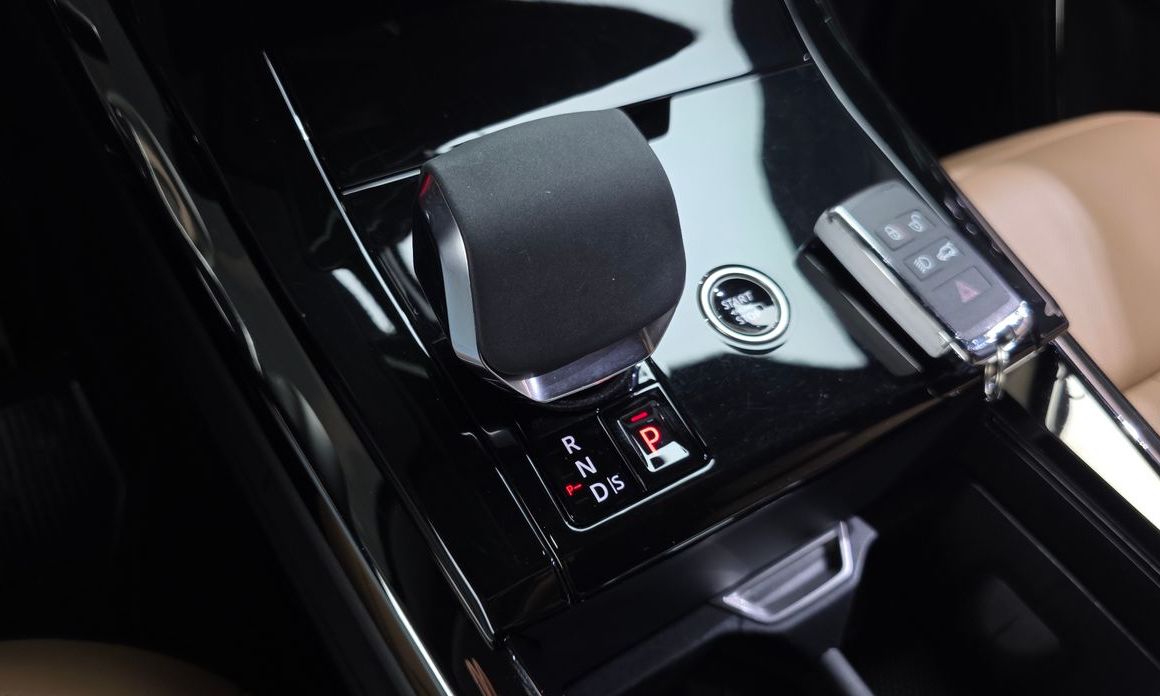 Land Rover Range Rover Sport 2024
