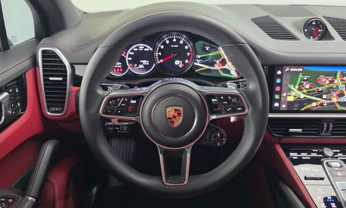 Porsche Cayenne 2023