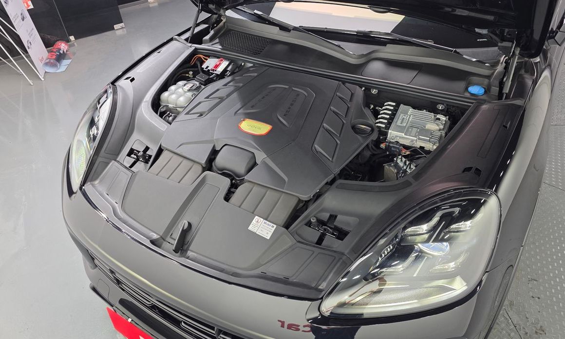 Porsche Cayenne 2022