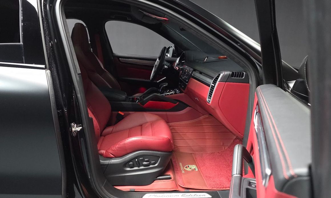 Porsche Cayenne 2023