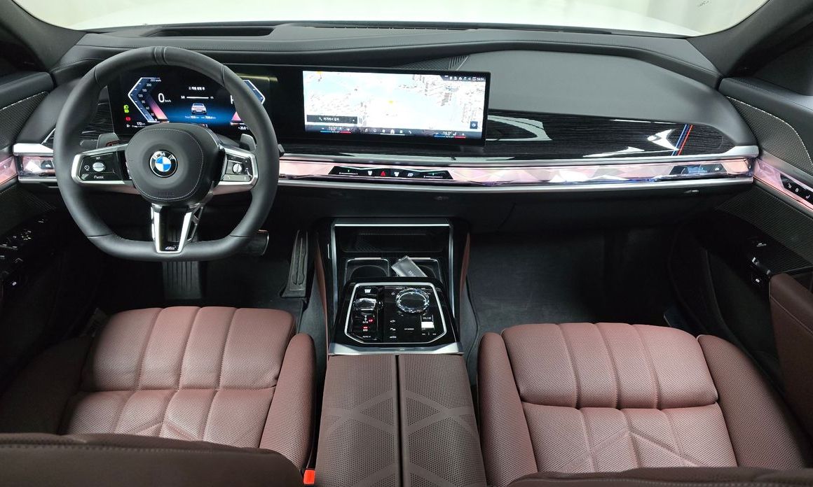 BMW 7-Series 2025