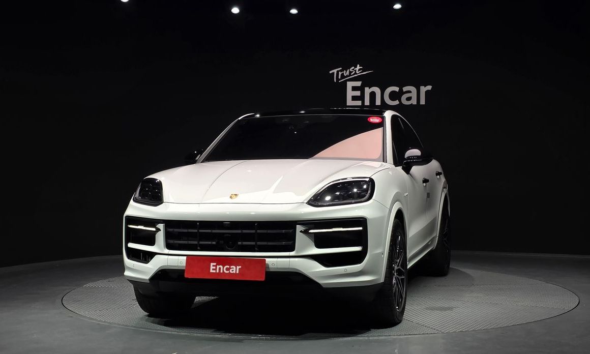 Porsche Cayenne 2025