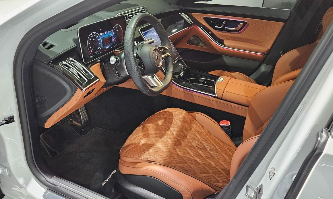 Mercedes-Benz S-Class 2025