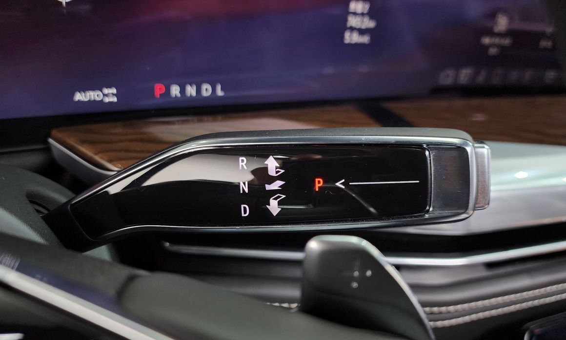 Cadillac Escalade 2025