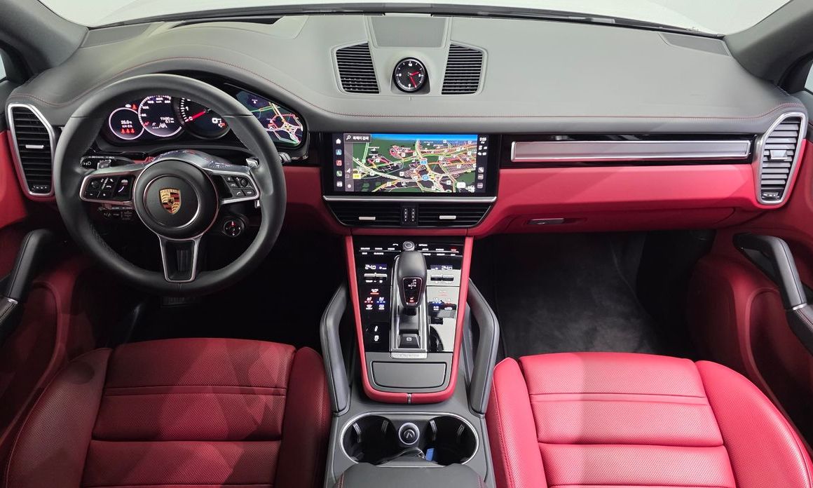Porsche Cayenne 2023