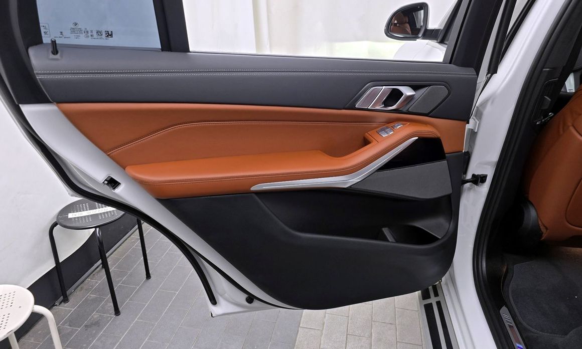 BMW X7 2024