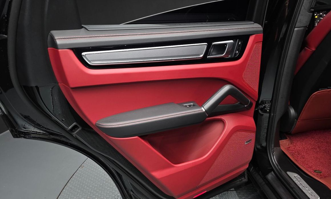 Porsche Cayenne 2023