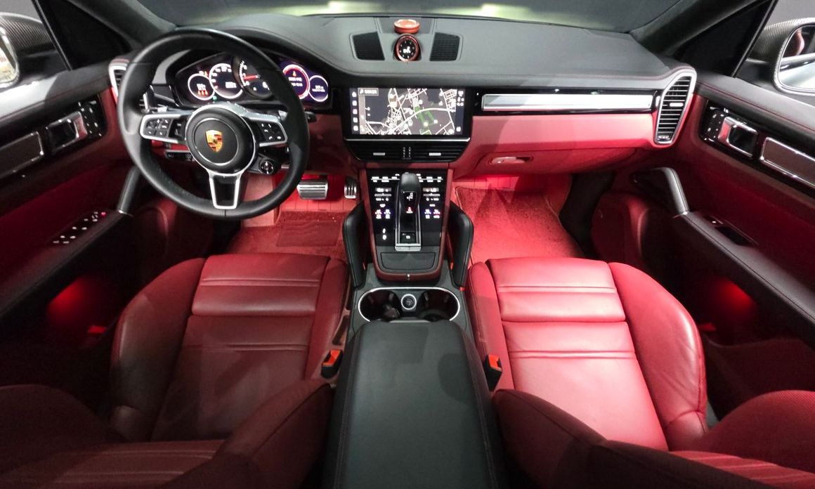 Porsche Cayenne 2023