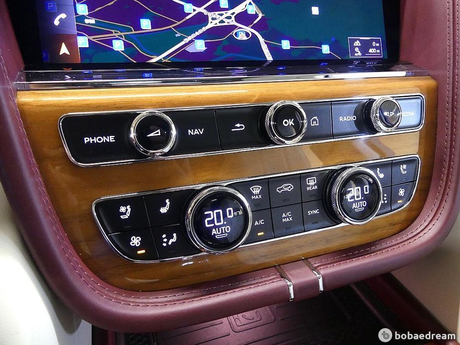 Bentley Bentayga 2022