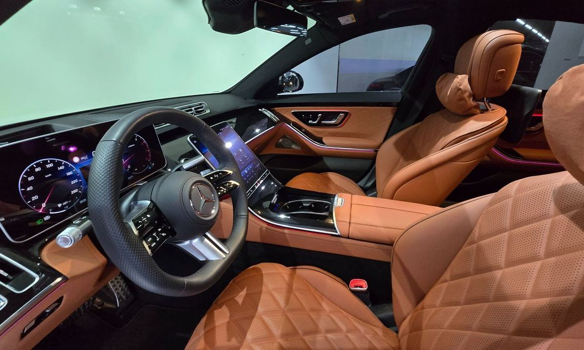 Mercedes-Benz S-Class 2025