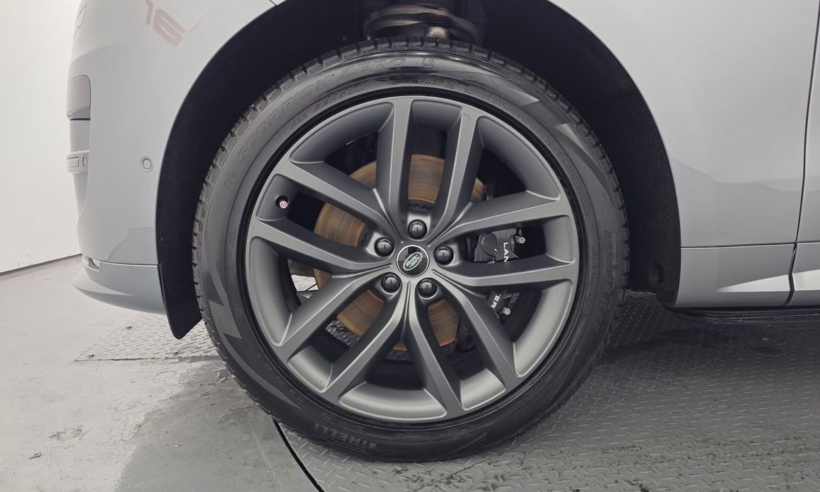 Land Rover Range Rover Sport 2024