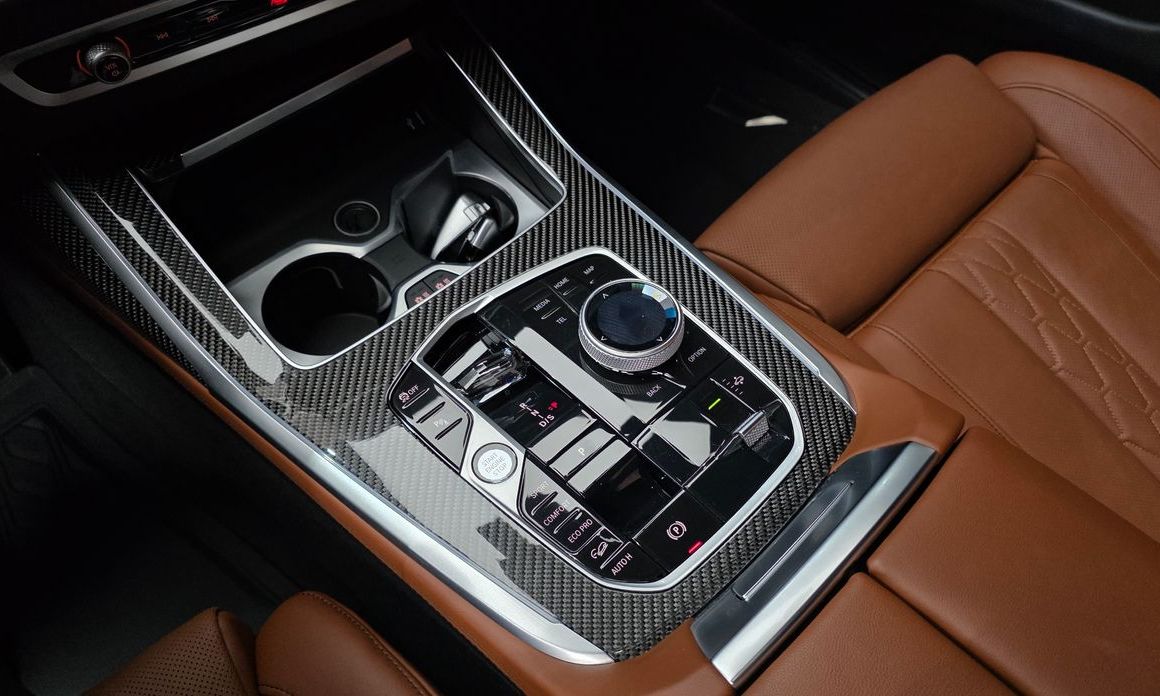 BMW X7 2025