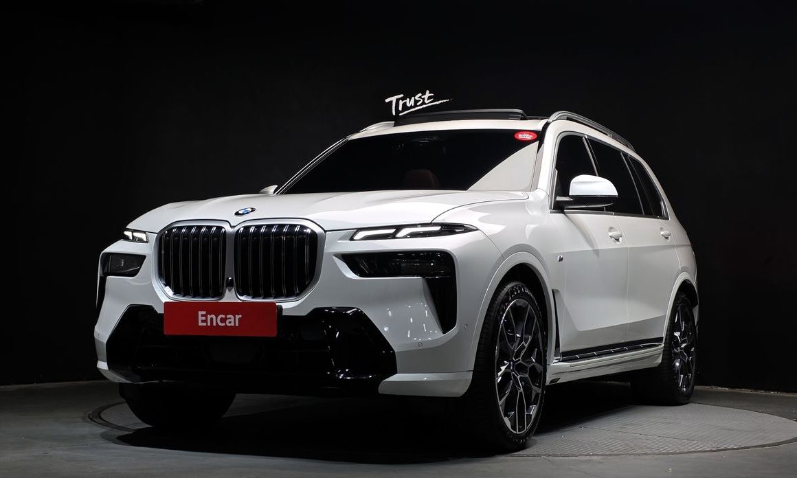 BMW X7 2025