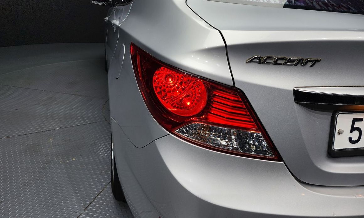 Hyundai Accent 2012