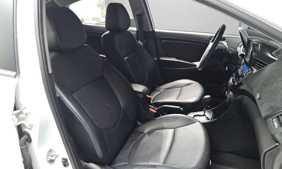 Hyundai Accent 2016