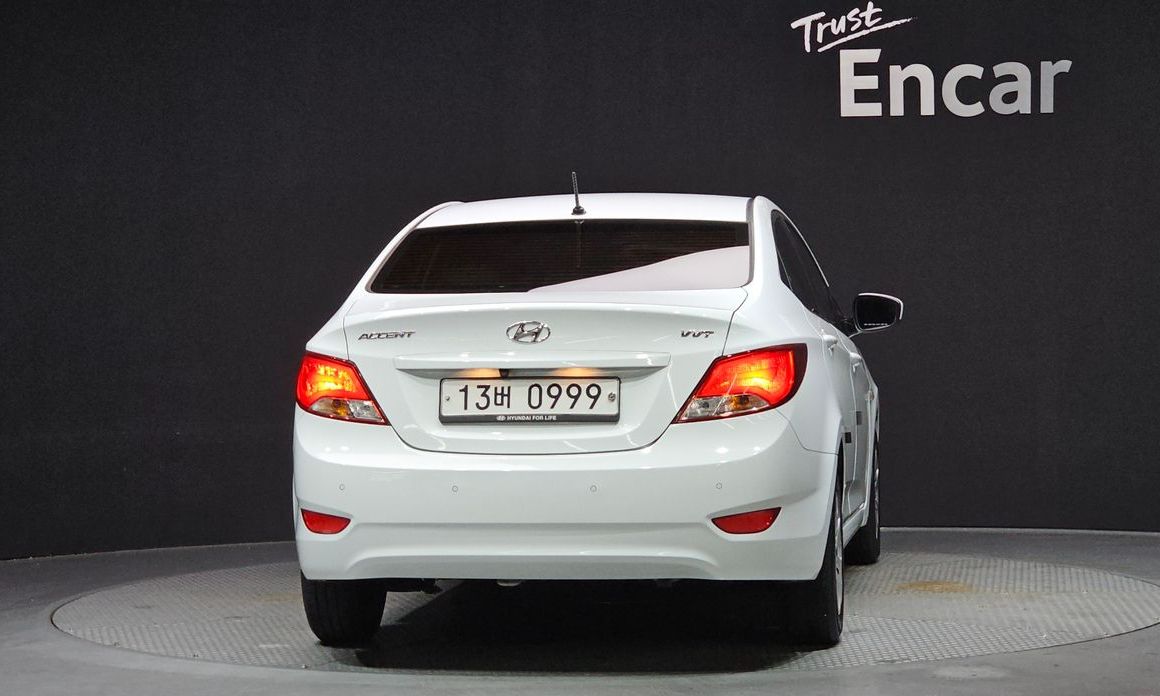 Hyundai Accent 2016