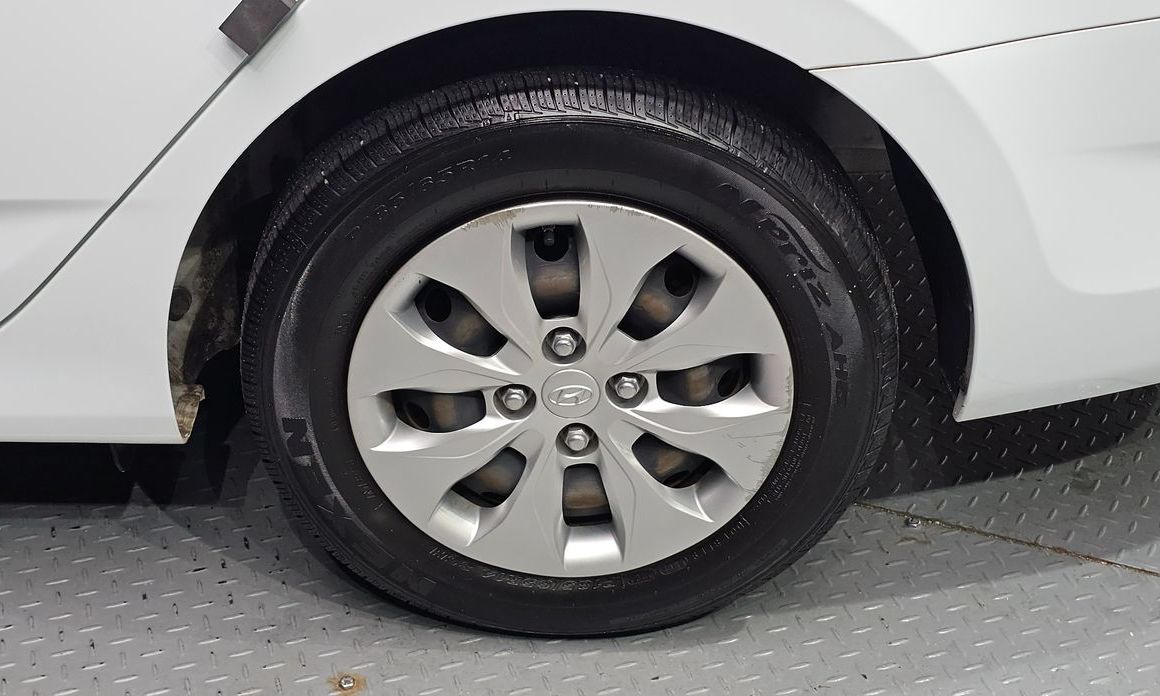 Hyundai Accent 2016