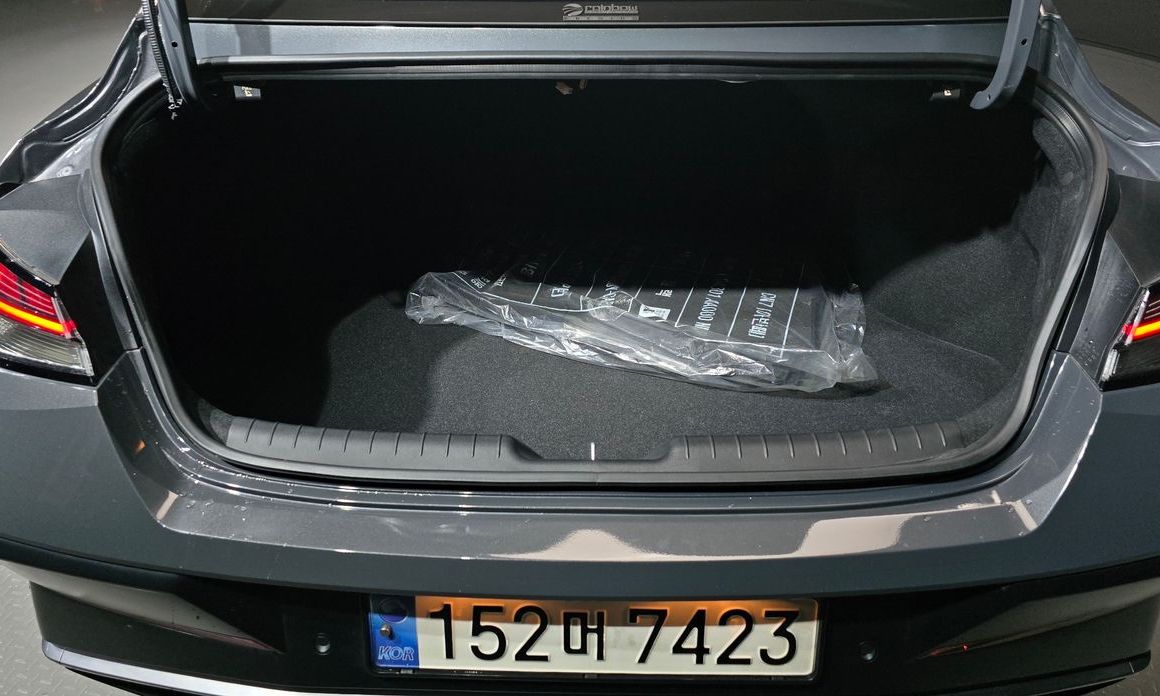 Hyundai AVANTE 2024