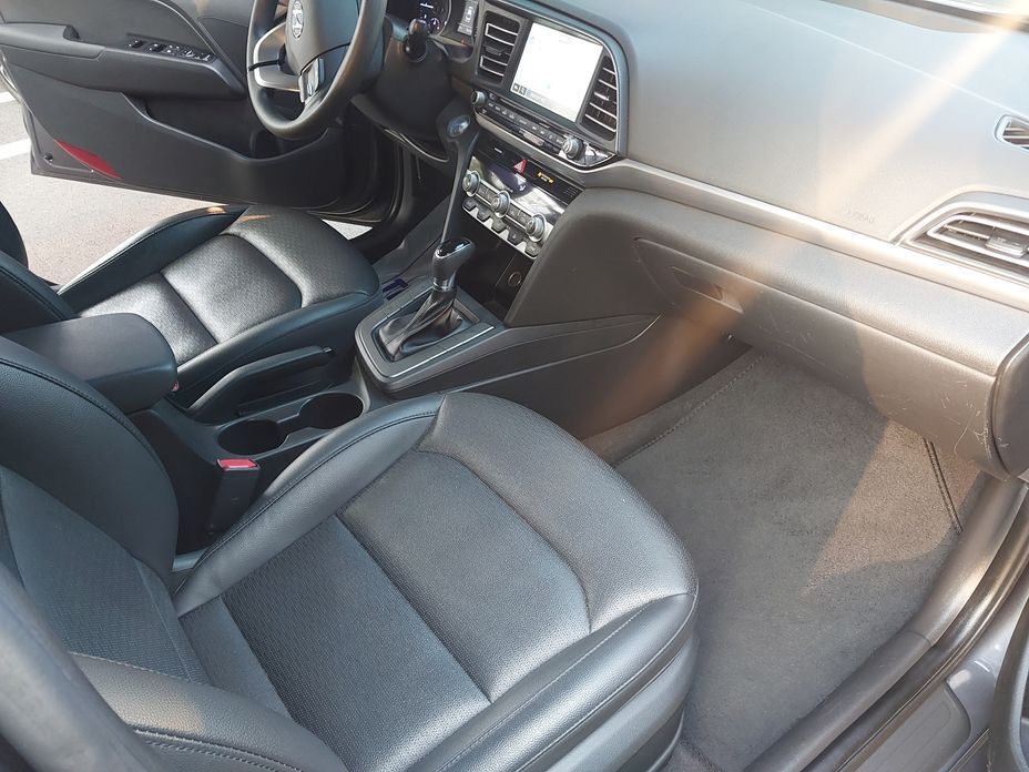 Hyundai AVANTE 2019