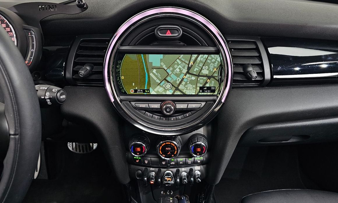 Mini Cooper 2018